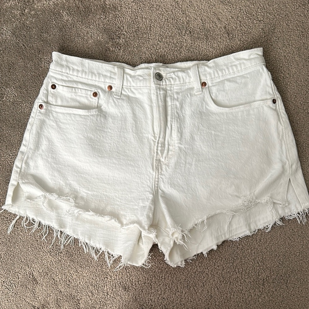 🤍Abercrombie & Fitch Denim The Curve Love Mom Short Mid Rise 🤍